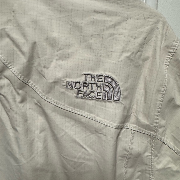 The North Face raincoat Hyvent DT size Large women’s - Picture 9 of 13